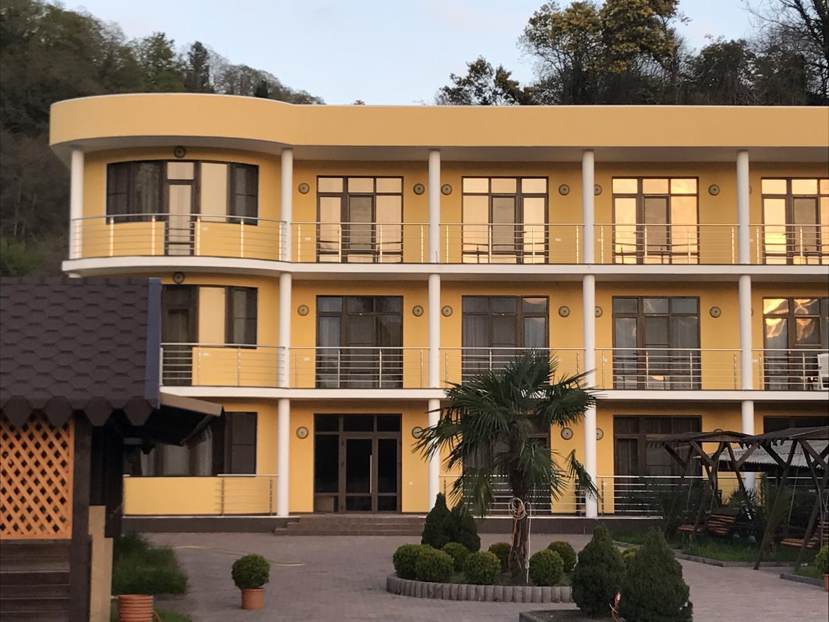 Hotel Danelyan Picunda Zewnętrze zdjęcie